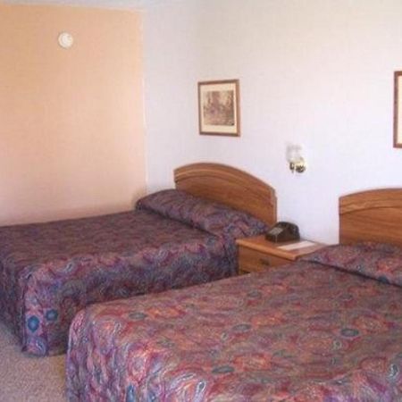 Budget Deluxe Motel Рола Стая снимка